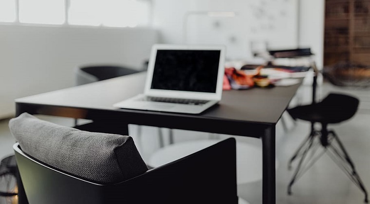 1573695608598170.jpg interior-furniture-white-office.jpg